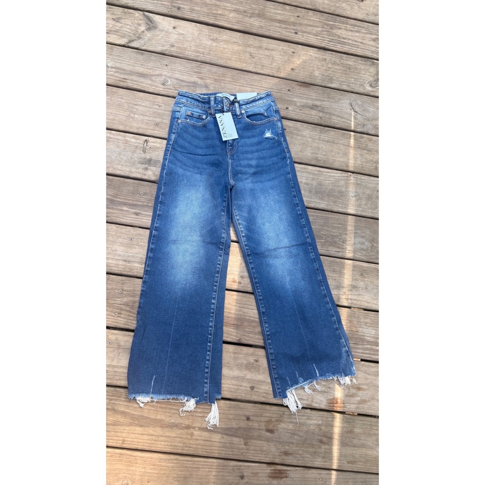 Zenana Womens High Rise Wide Leg Distressed Frayed Hem Jeans Blue 26 DNP-1639DD